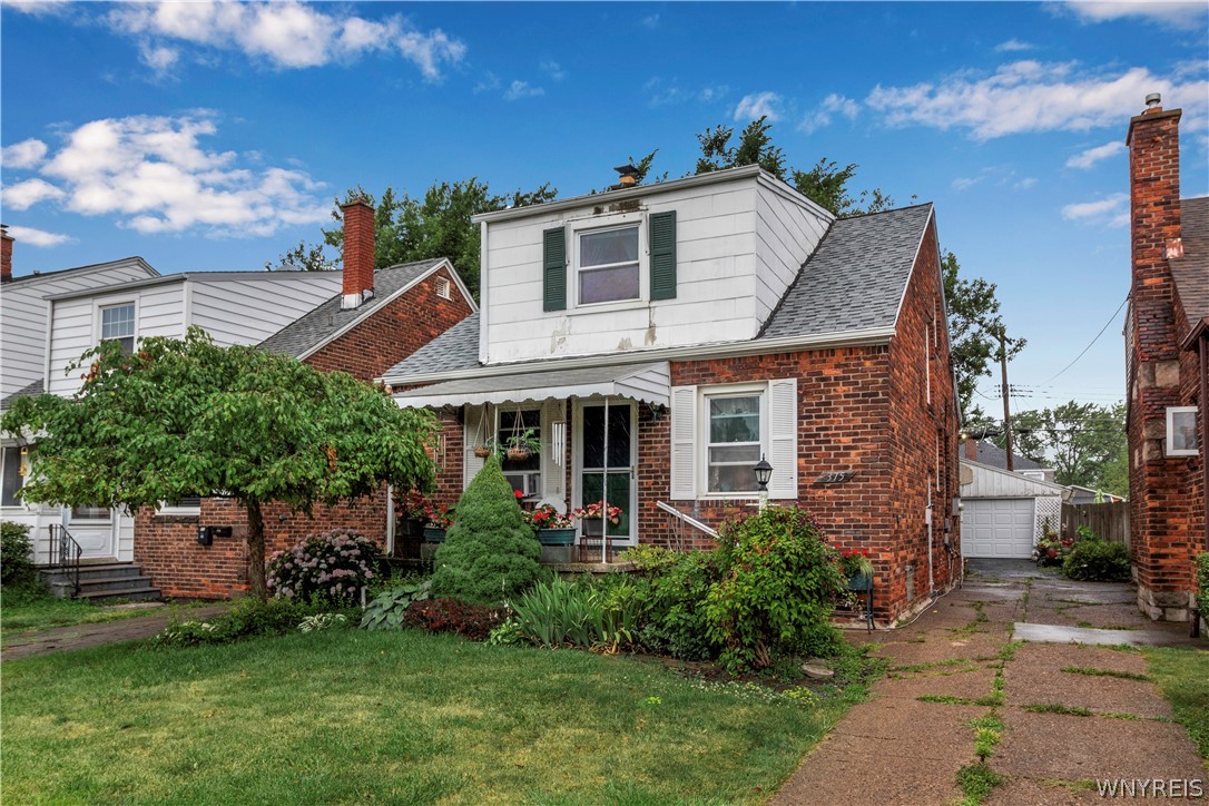 photo 0: 375 Washington Avenue, Tonawanda NY 14217