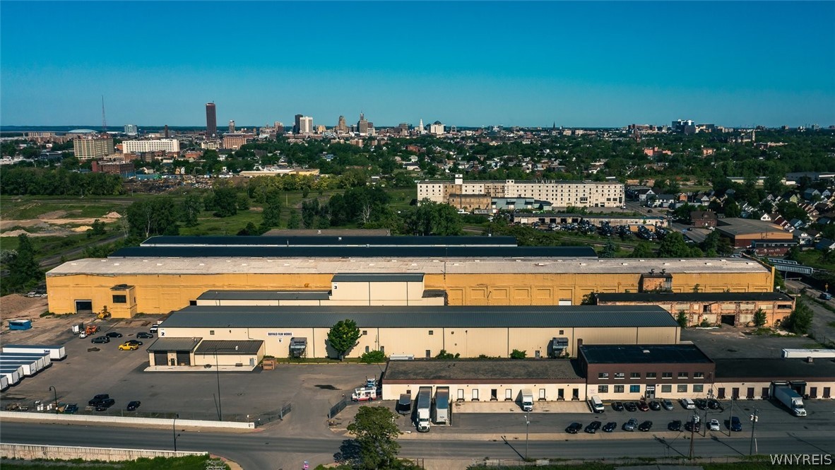 photo lK6VHPMIgRzsE: 370 Babcock Street, Buffalo NY 14206