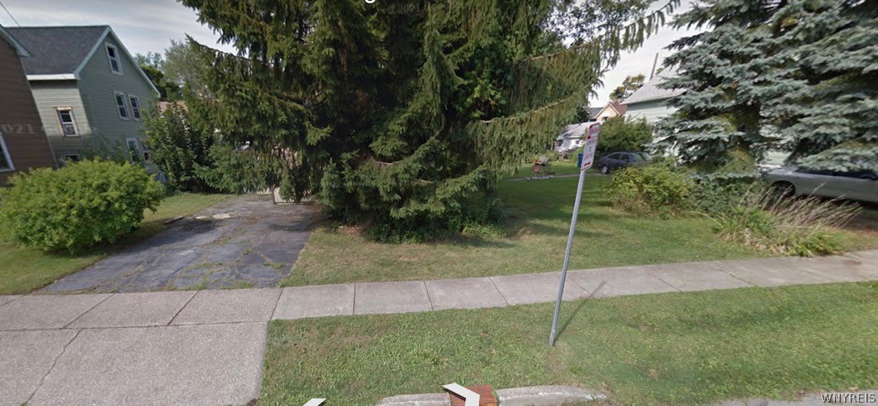 photo mGr04cVjPGg1s: 30 Julius Street, Buffalo NY 14220