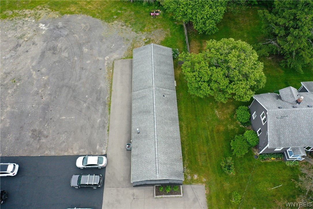 photo 1 : 4933 Ellicott Road, Orchard Park NY 14127