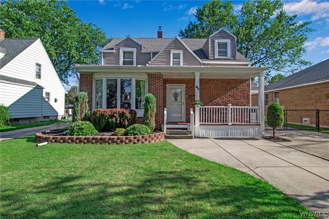 photo 0: 95 Hampton Parkway, Tonawanda NY 14217