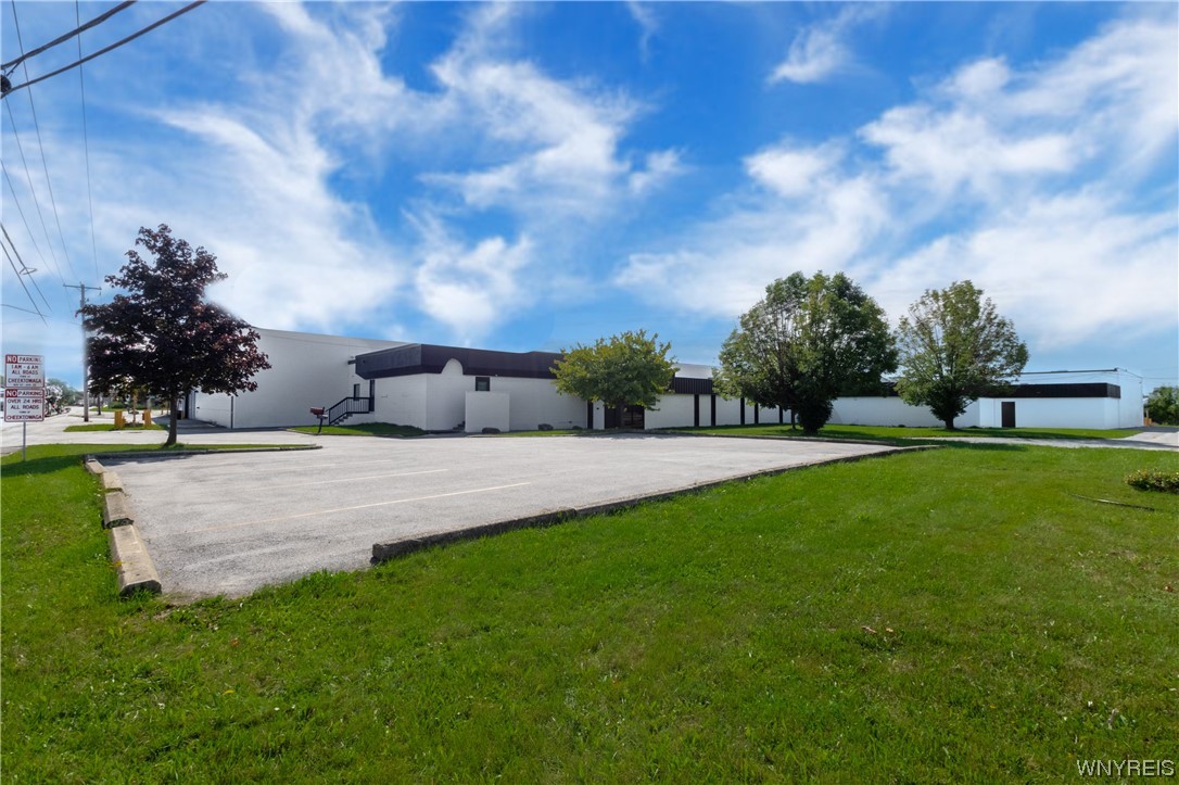 photo 2 : 1885 Harlem Road, Cheektowaga NY 14212
