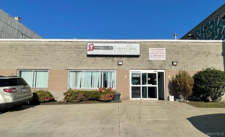 photo undefined: 135 Grant Street, Buffalo NY 14213