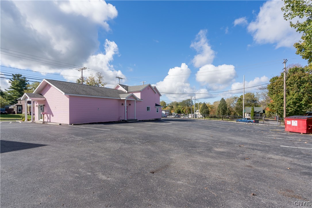 photo 3 : 440 Coffeen Street, Watertown City NY 13601