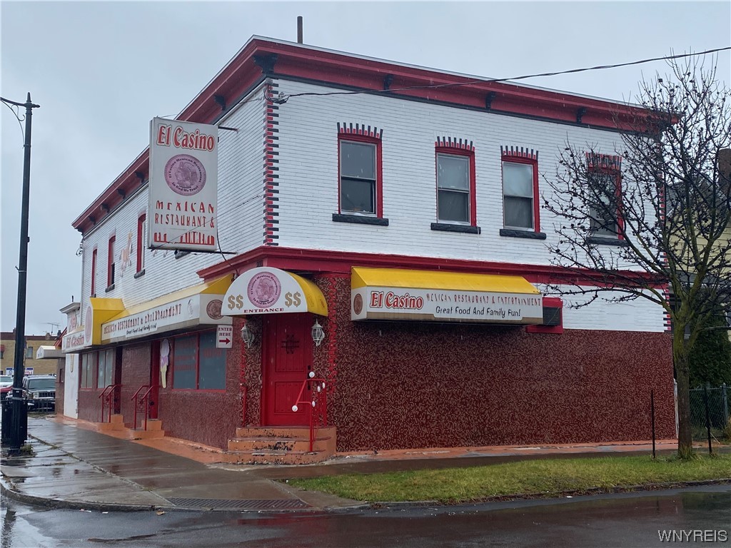 photo undefined: 2001 Pine Avenue, Niagara Falls NY 14301