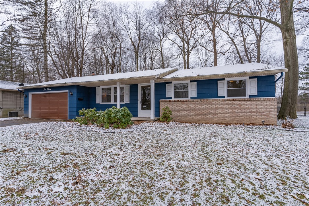 photo 0: 212 Courtly Circle, Greece NY 14615