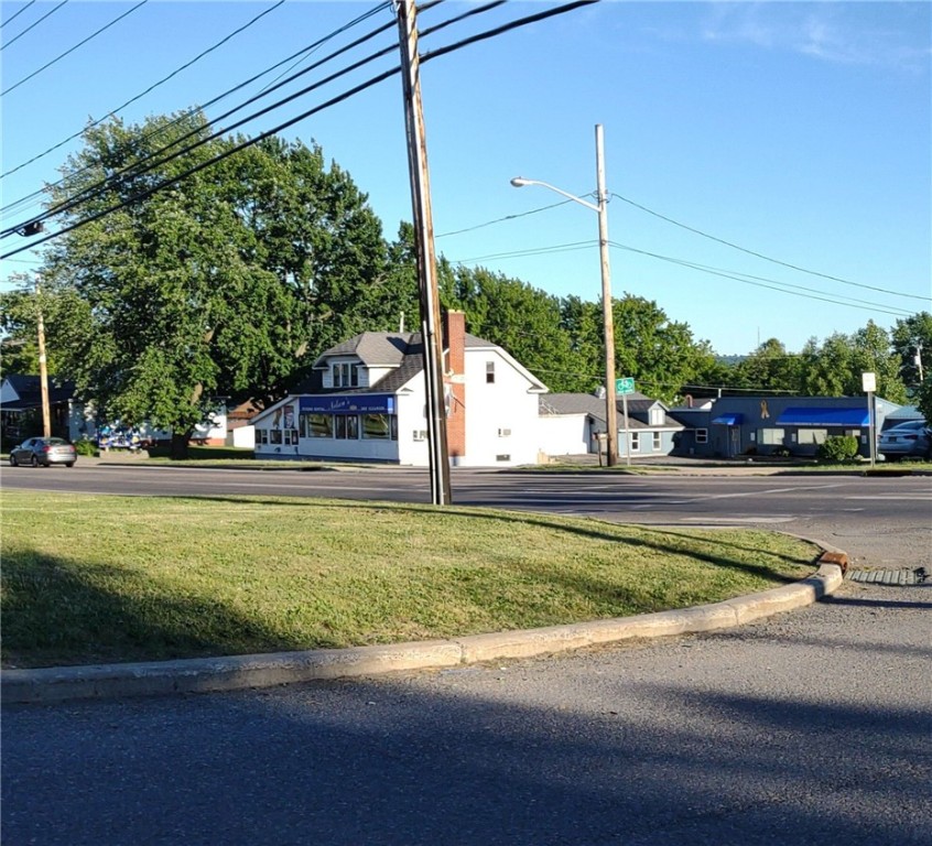 photo sHDkup7xckxpK8-: 1171 & 1179 Coffeen Street, Watertown City NY 13601