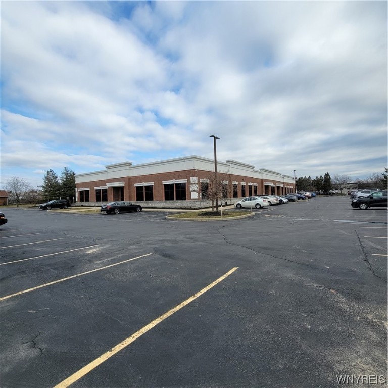 photo undefined: 20 Lawrence Bell Drive, Amherst NY 14221