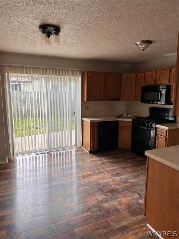 photo 4 : 3055 Mckinley Parkway East, Hamburg NY 14219