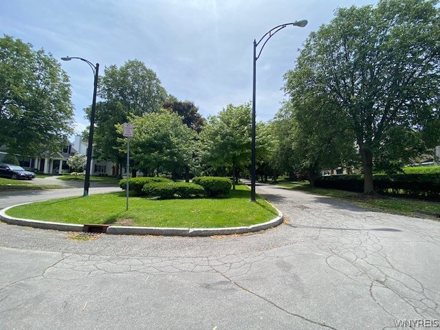photo LnifjelM: 1219 Elmwood Avenue, Buffalo NY 14222