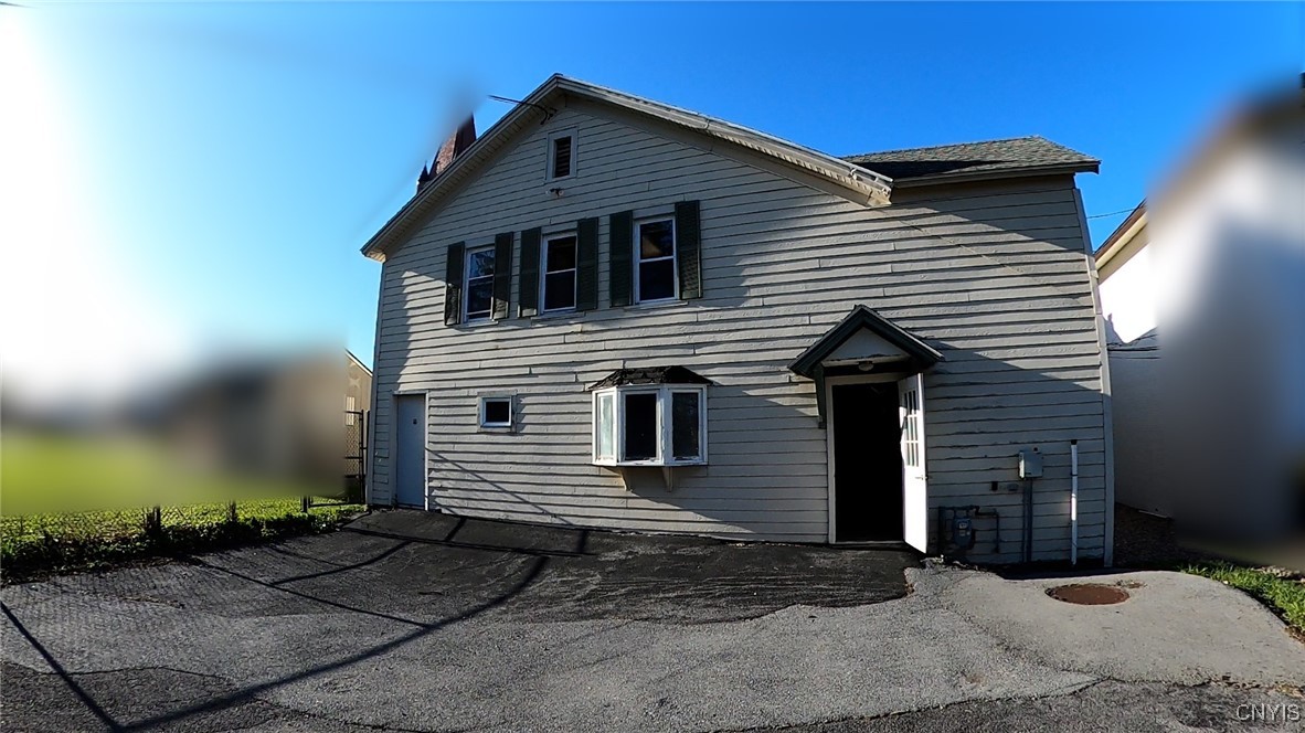 photo 3 : 172 Clinton Street, Watertown City NY 13601