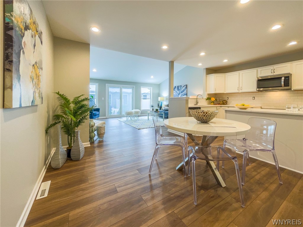 photo undefined: 202 Carriage Lane, West Seneca NY 14224