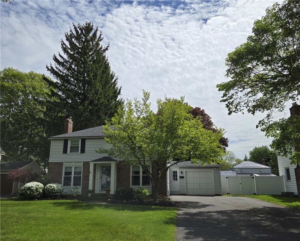 photo 0: 104 Tottenham Road, Irondequoit NY 14609