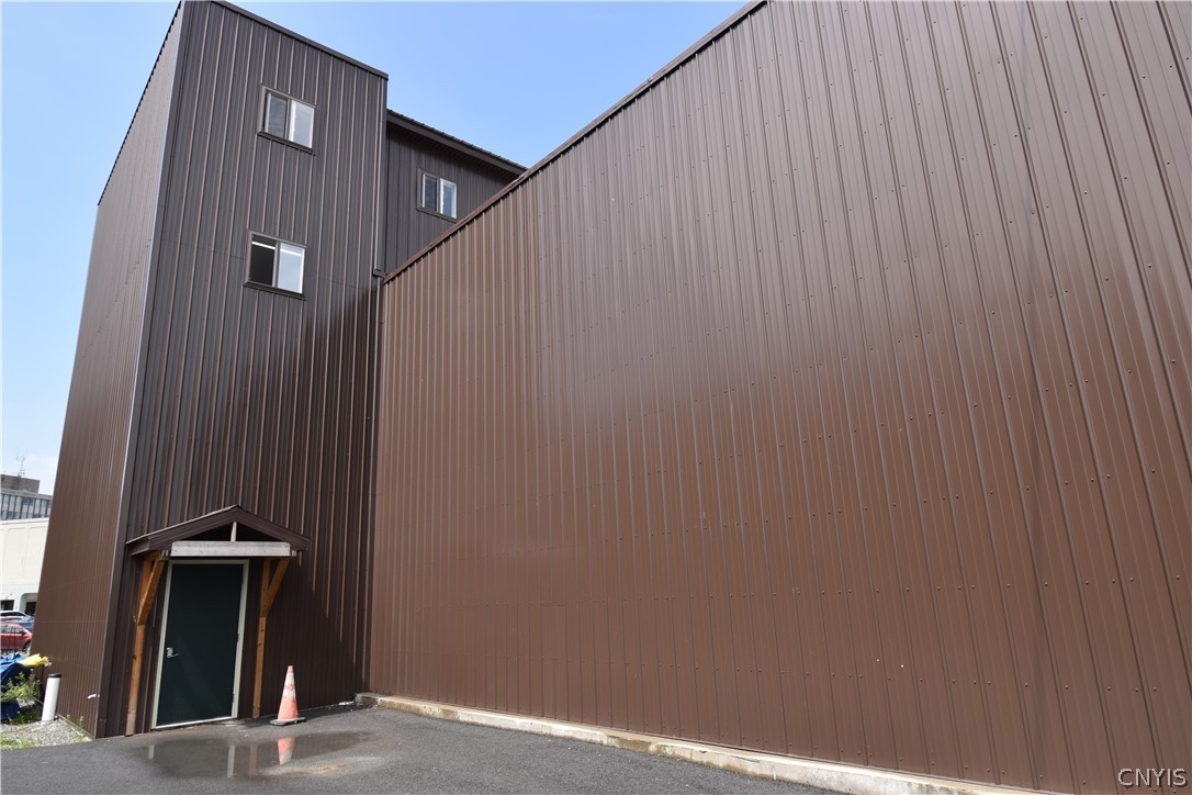 photo undefined: 170 Court Street 3, Watertown City NY 13601