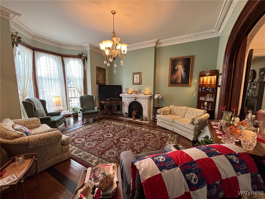 photo 3 : 760 Ellicott Street, Buffalo NY 14203