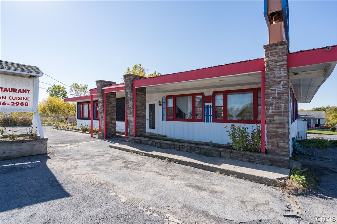 photo 2 : 22265 US Route 11, Pamelia NY 13601