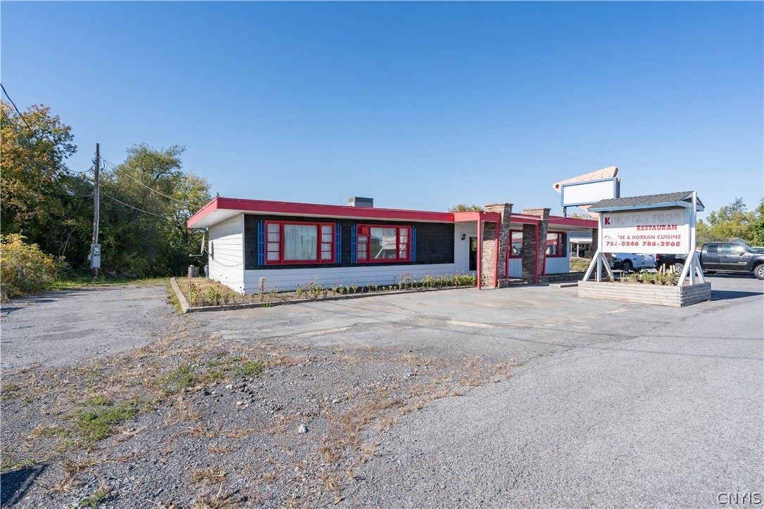 photo 3 : 22265 US Route 11, Pamelia NY 13601