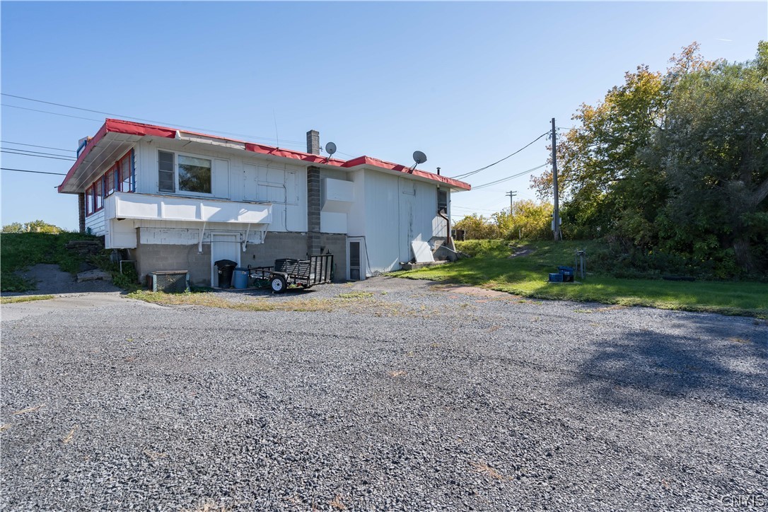 photo 4 : 22265 US Route 11, Pamelia NY 13601