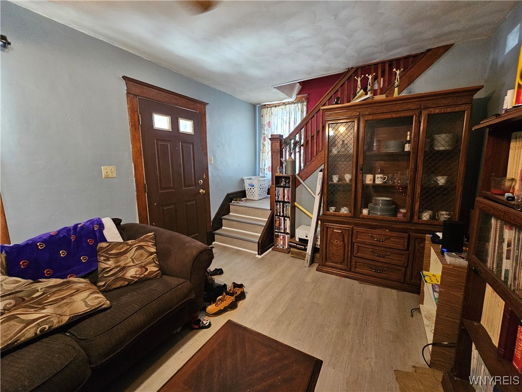 photo 1 : 166 Davidson Avenue, Buffalo NY 14215