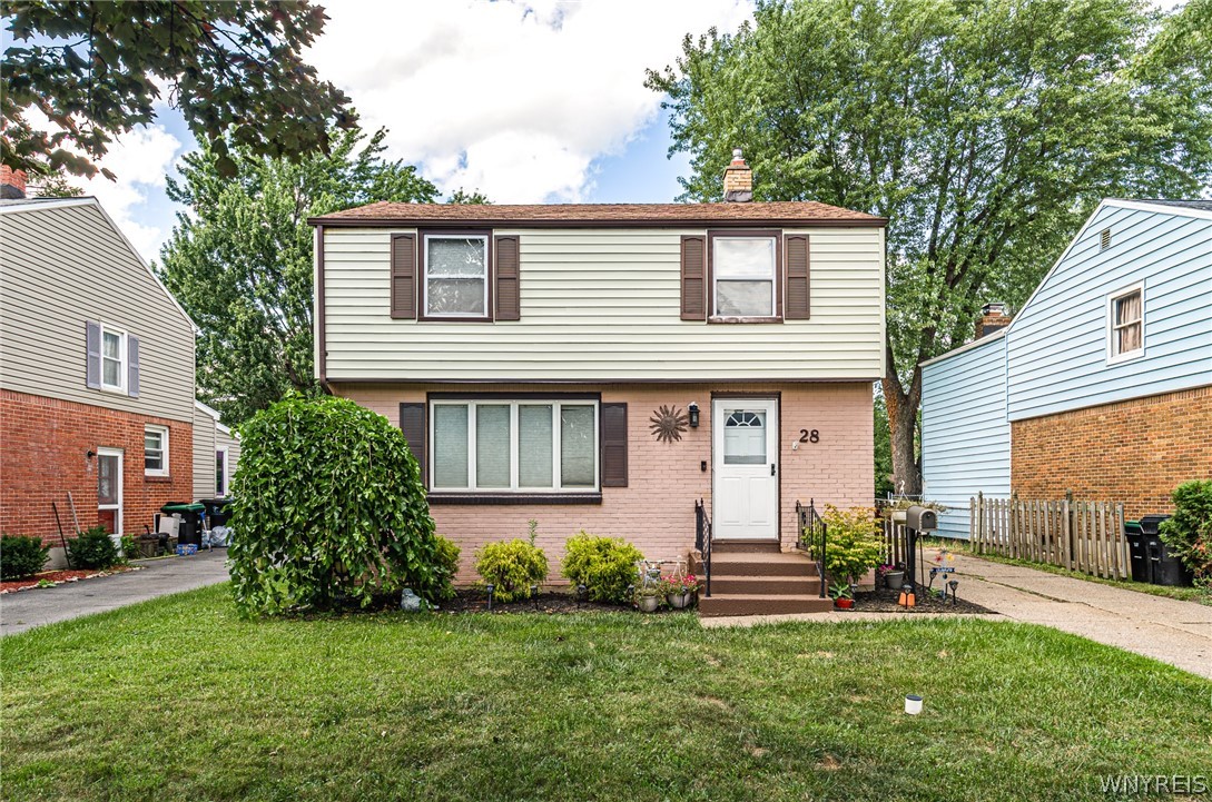 photo 0: 28 Fenwick Road, Tonawanda NY 14150