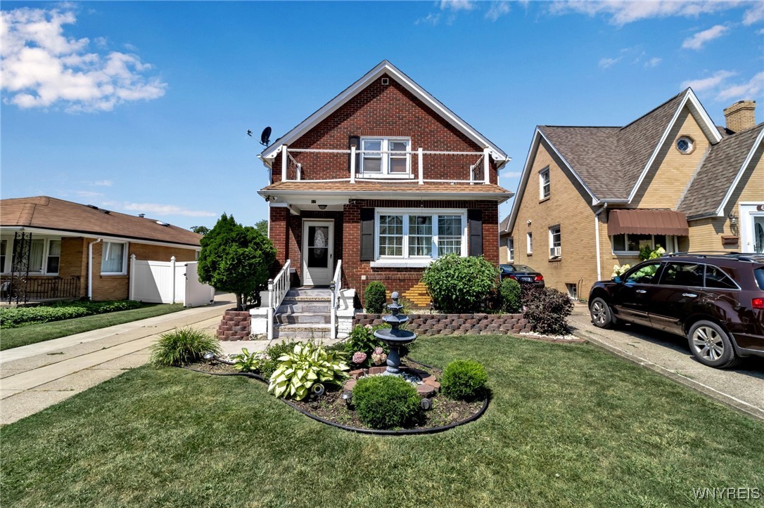 photo qkJ9GNcgMs: 67 Lynn Street, Lackawanna NY 14218