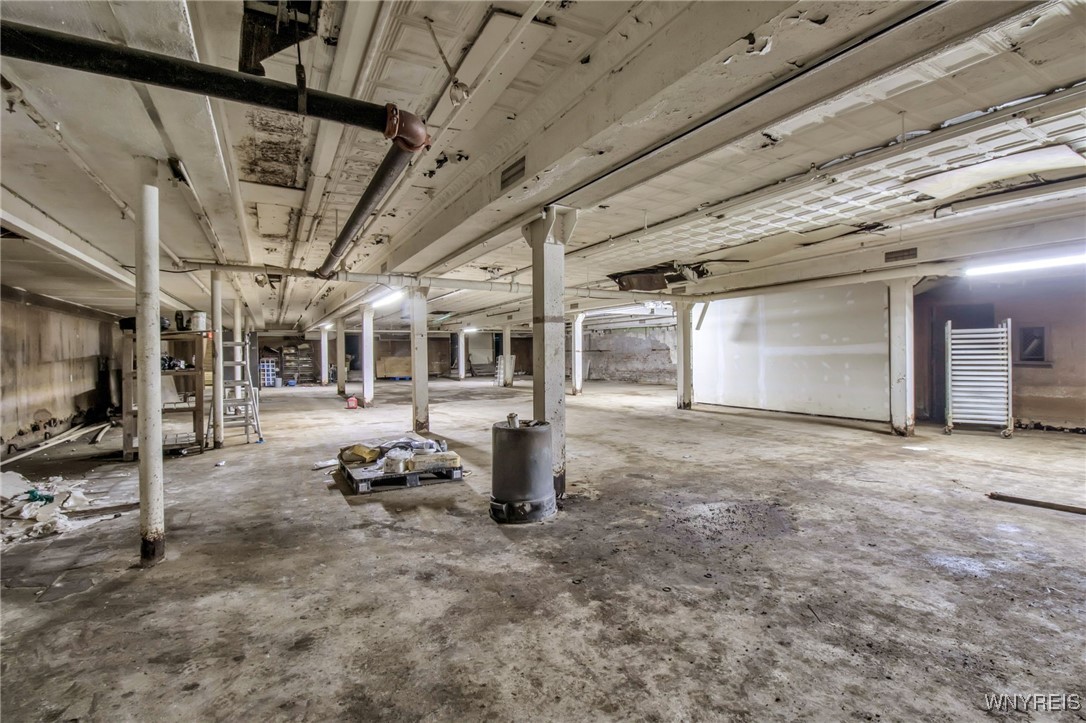 photo xHt9cirAXxnywqj: 959 Broadway, Buffalo NY 14212