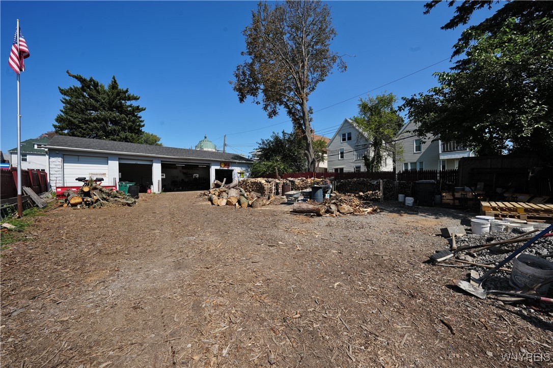 photo 3 : 50 Leo Place, Lackawanna NY 14218