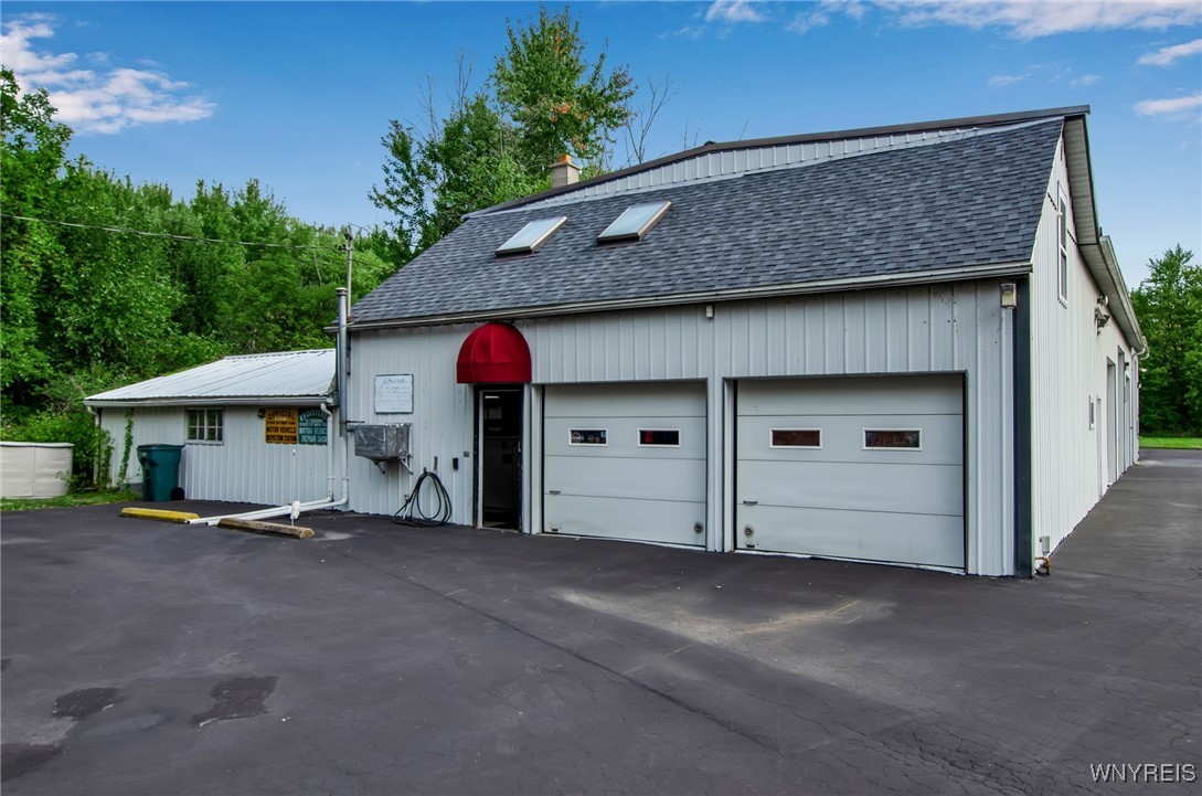 photo undefined: 3165 Niagara Falls Blvd Boulevard North, Wheatfield NY 14120