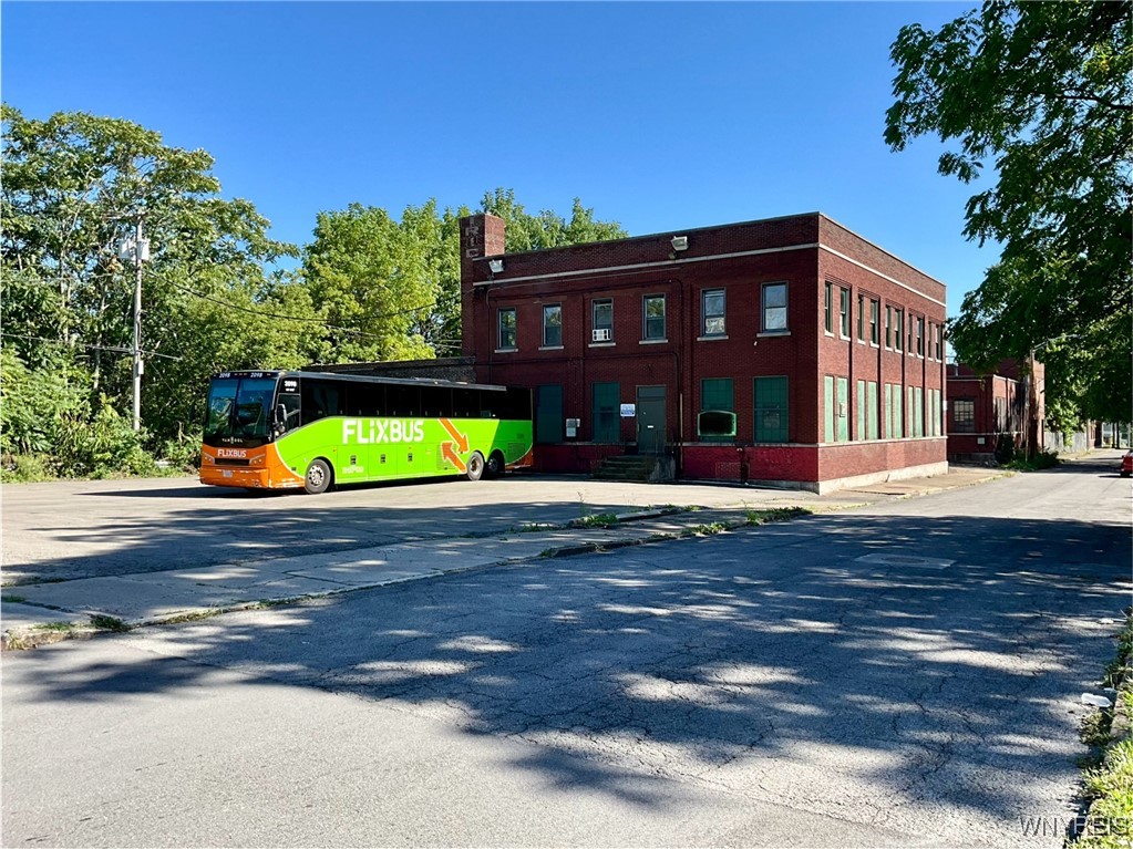 photo undefined: 561 8th Street, Niagara Falls NY 14301