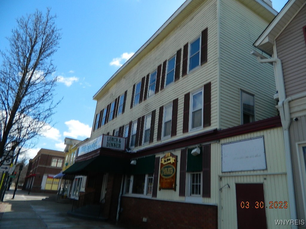 photo 4 : 709 Main Street, Aurora NY 14052