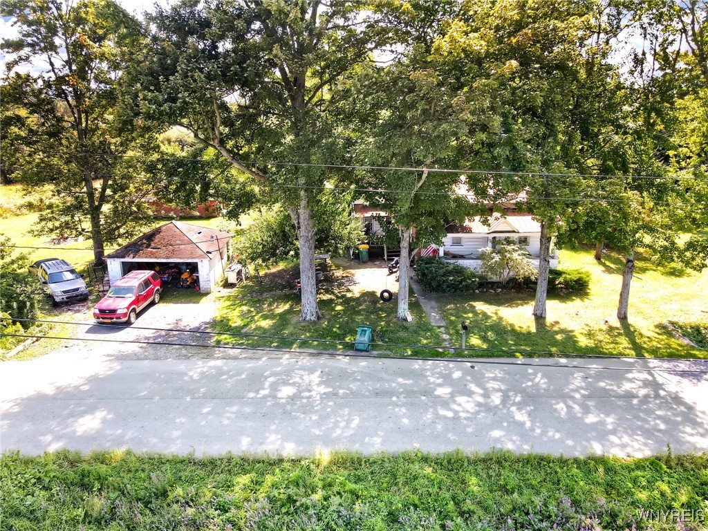 photo ojWRx5GCcMAiN6M: 8845 Sesh Road, Clarence NY 14032