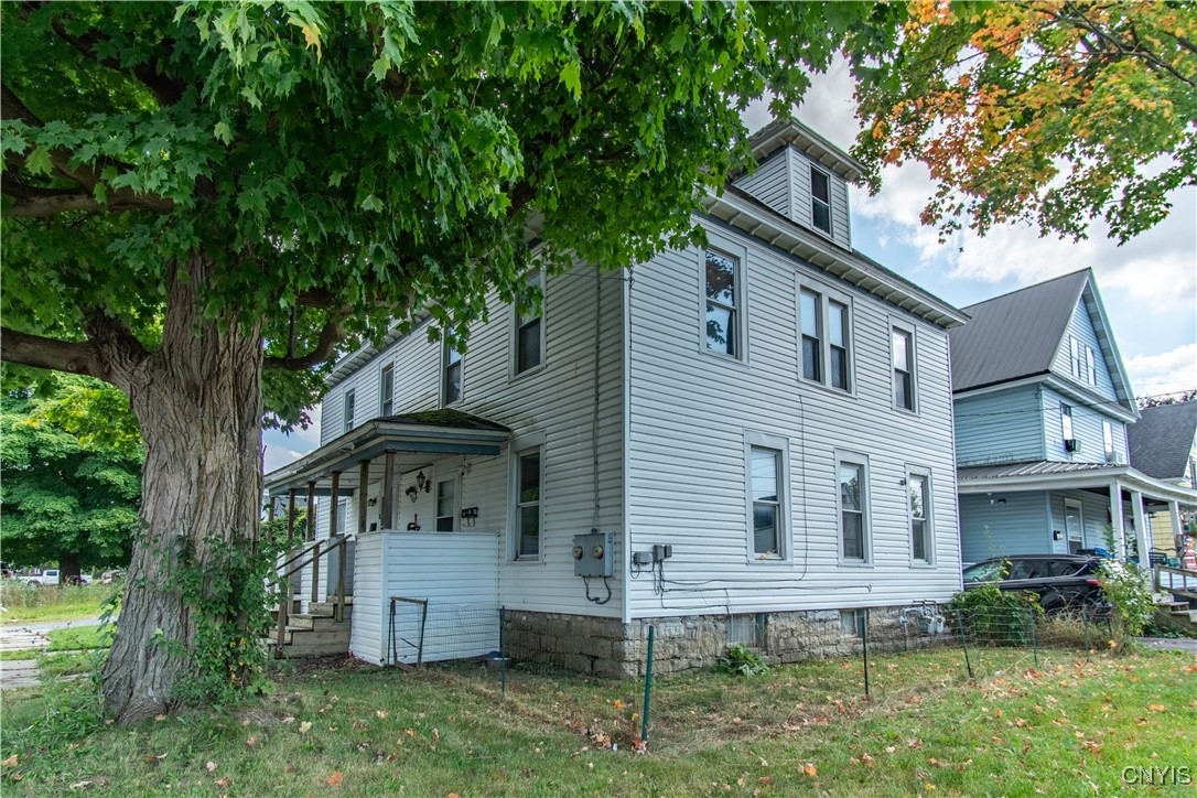 photo 1 : 1200 Bronson Street, Watertown City NY 13601