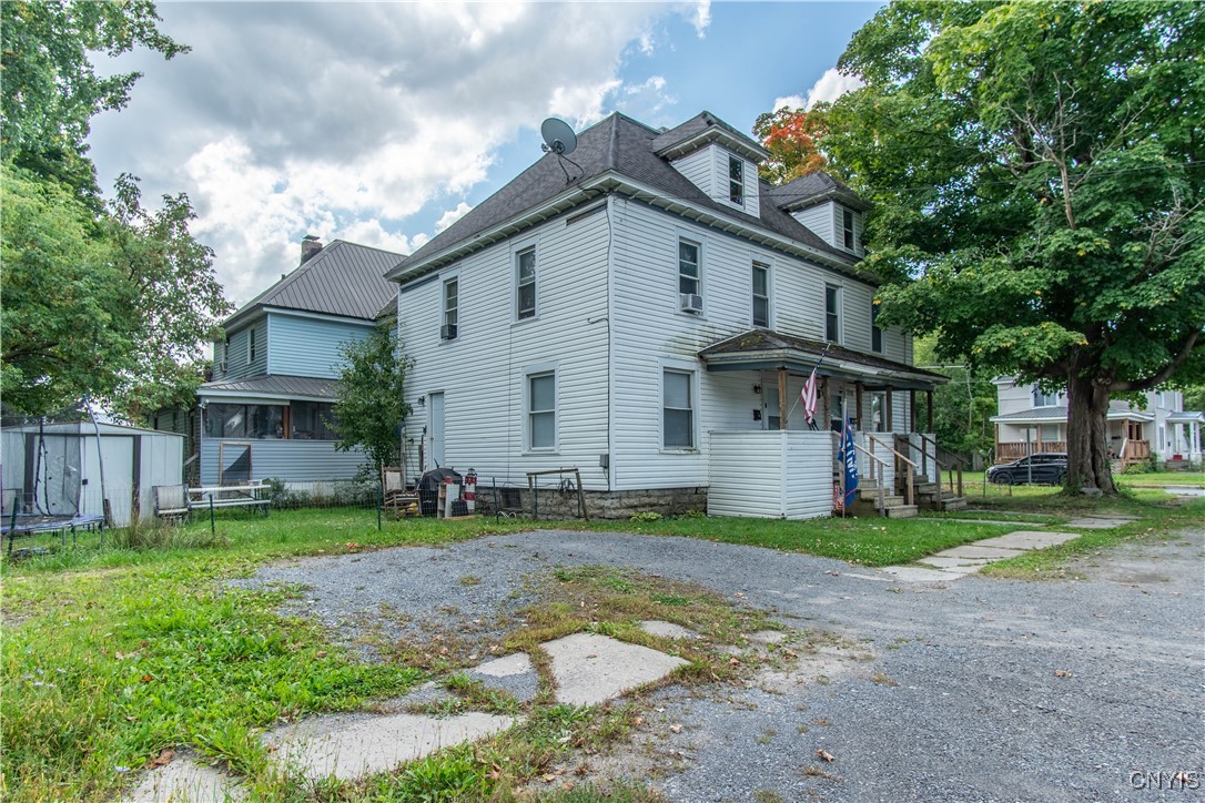 photo 2 : 1200 Bronson Street, Watertown City NY 13601