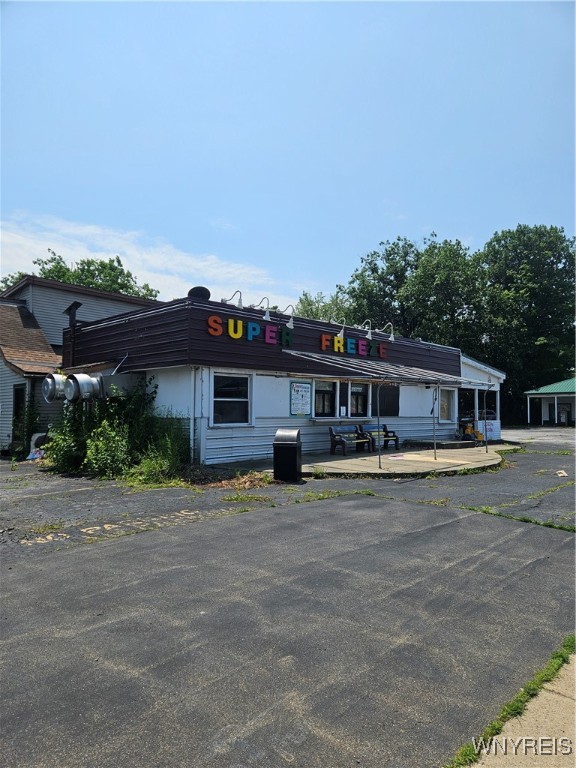 photo undefined: 6865 Erie Road, Evans NY 14047