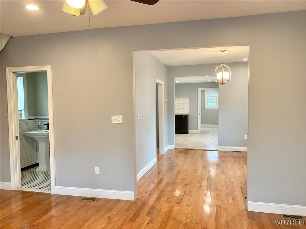 photo 2 : 143 Cottage Street, Buffalo NY 14201
