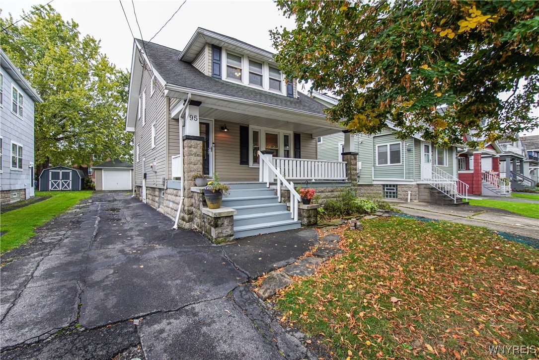 photo 0: 95 Columbus Avenue, Buffalo NY 14220