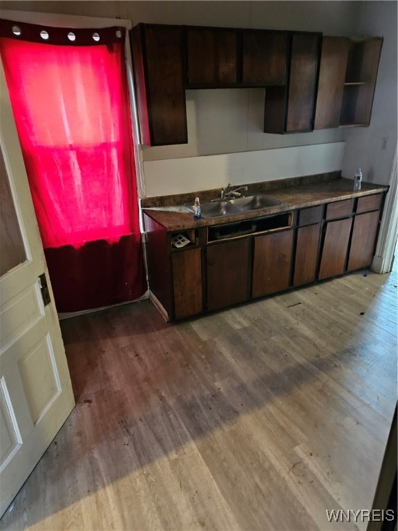 photo D4vu878sYSE: 2008 16th Street, Niagara Falls NY 14305