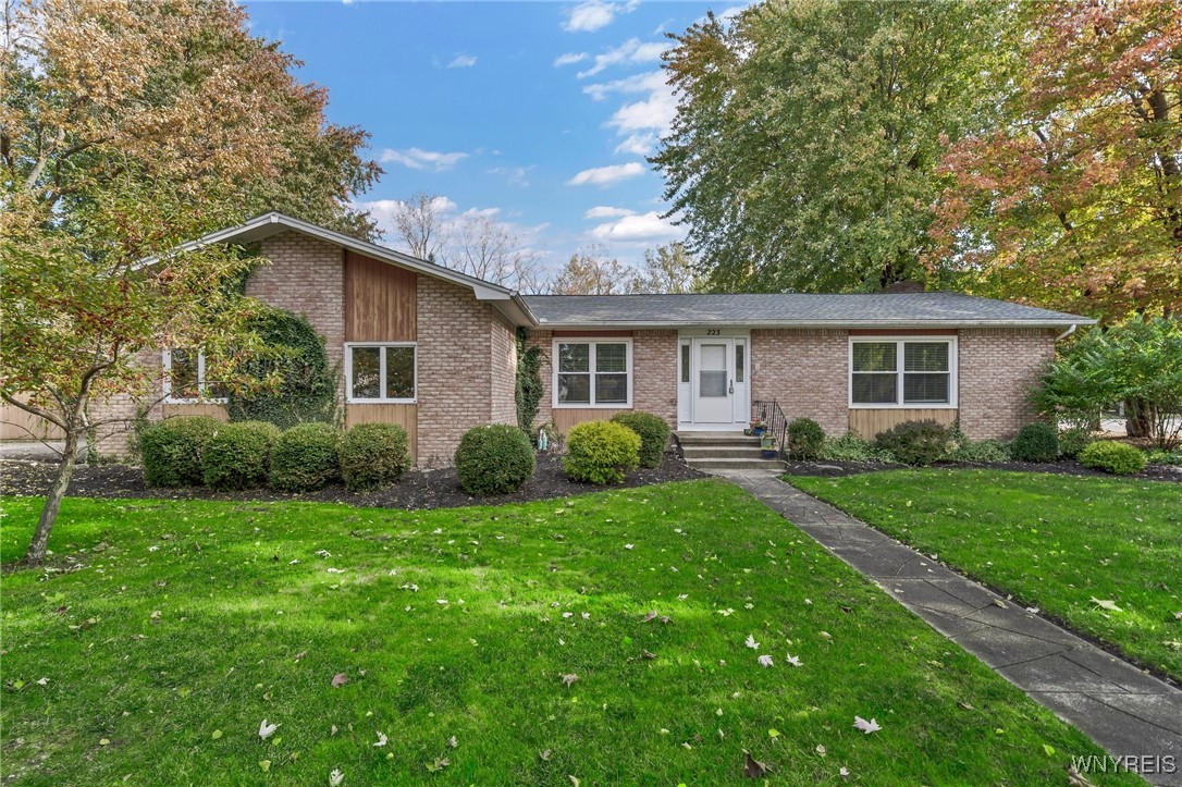 photo 0: 223 Cottonwood Drive, Amherst NY 14221