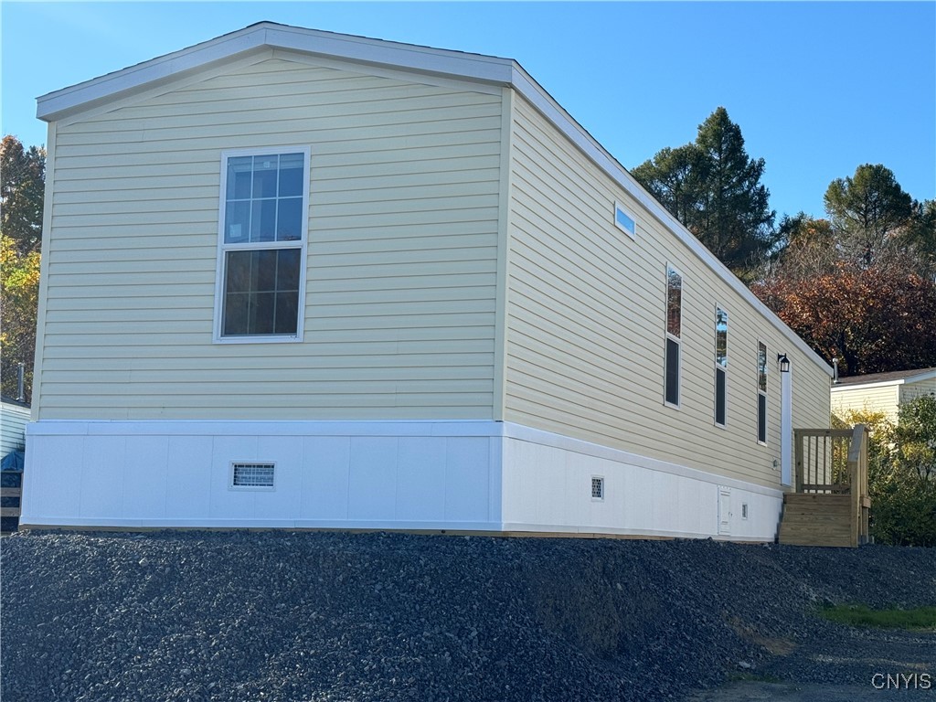 photo YPCYSYZipGEMaIJ7QghSZ5p4QQwx4: 21601 floral b, Watertown Town NY 13601