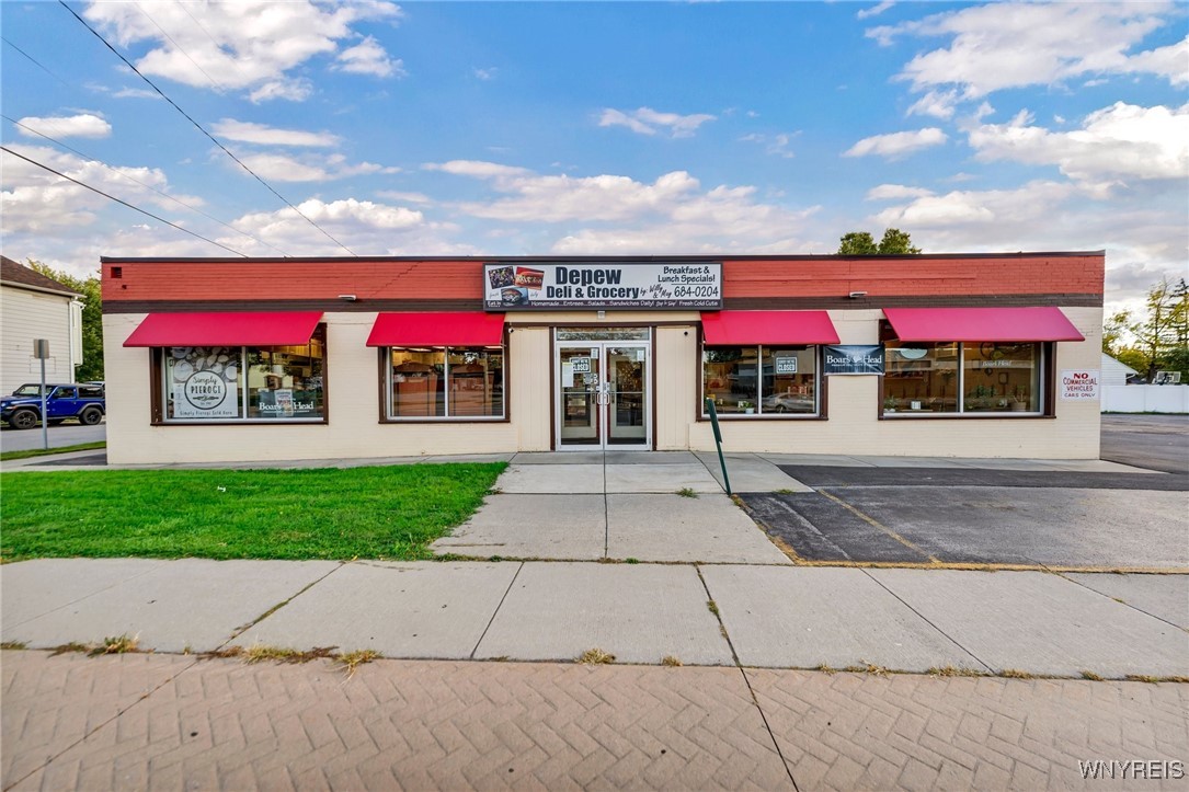 photo undefined: 4911 Broadway, Lancaster NY 14043