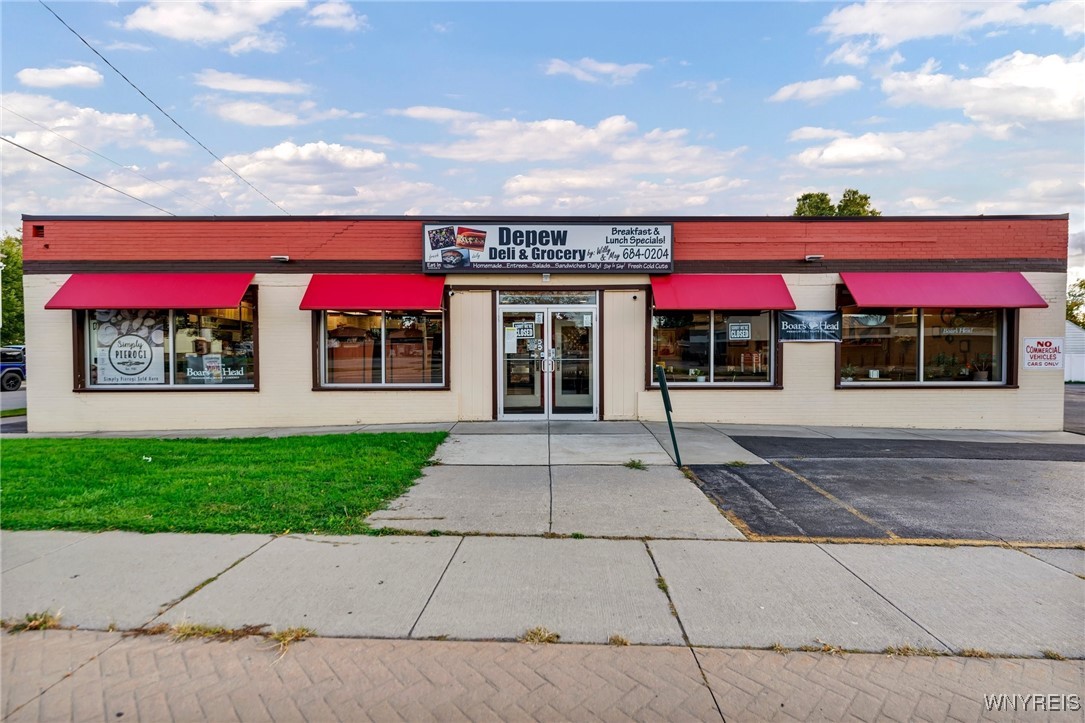 photo undefined: 4911 Broadway, Lancaster NY 14043