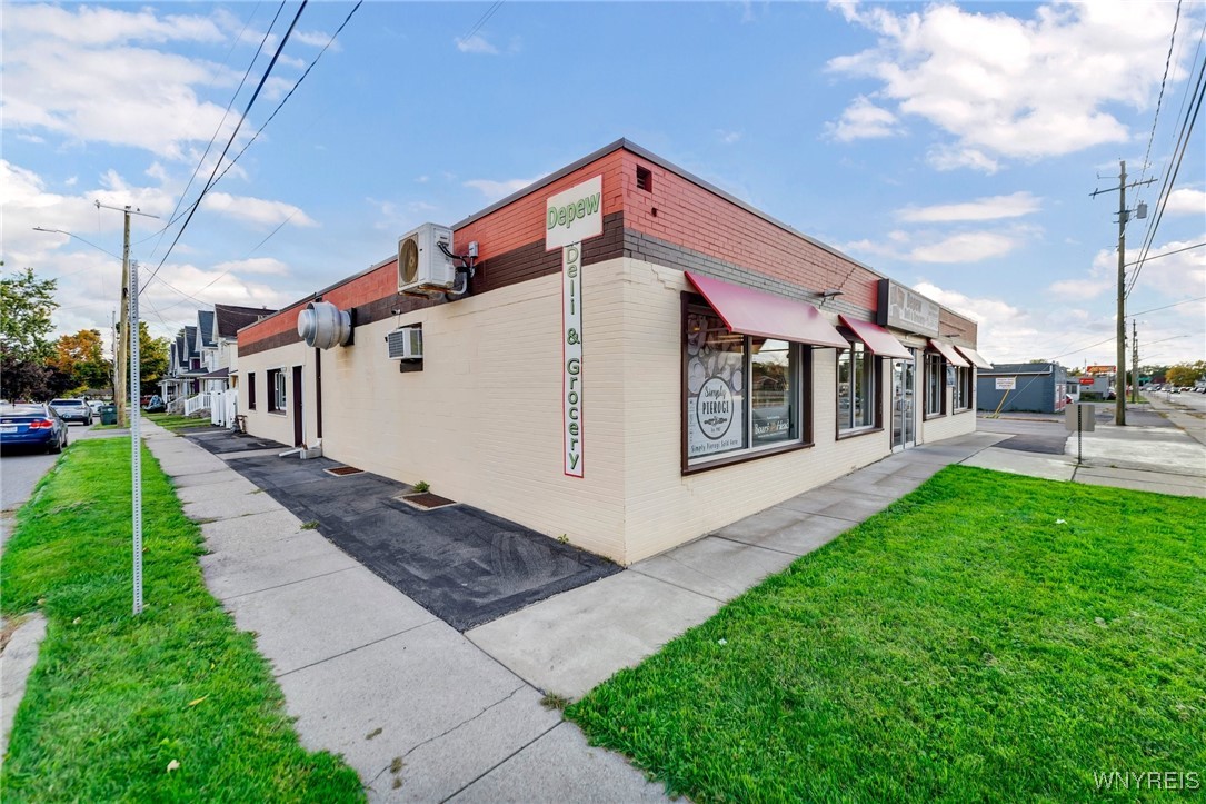 photo 4 : 4911 Broadway, Lancaster NY 14043