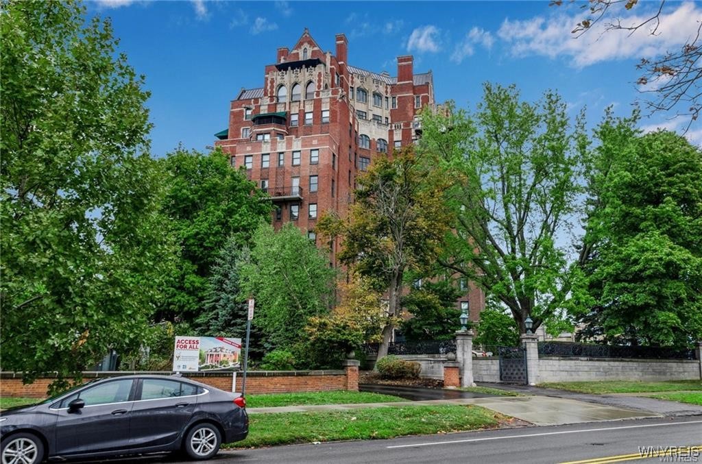 photo undefined: 800 West Ferry Street 2CC, Buffalo NY 14222