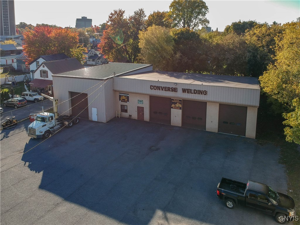 photo e7af09nwHNm7i4ca1OVT-ghrTez6pKvfhAWjE-TTQ: 267 High Street, Watertown City NY 13601