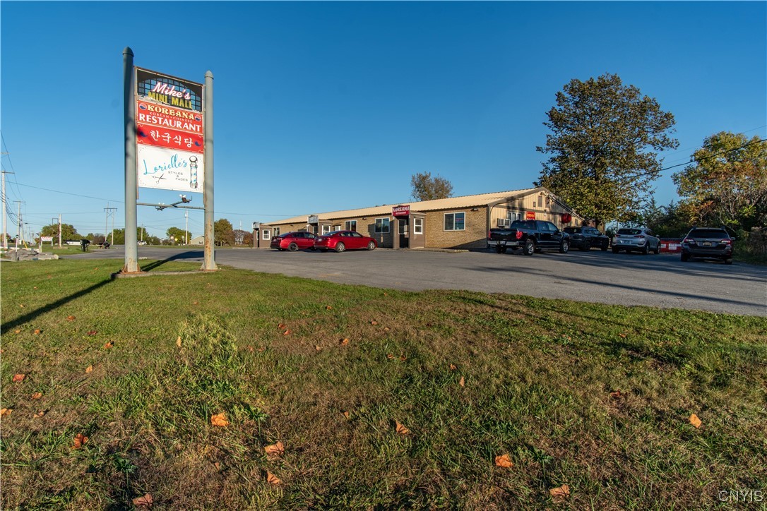 photo 2 : 26216-26220 Rt-283, Le Ray NY 13601