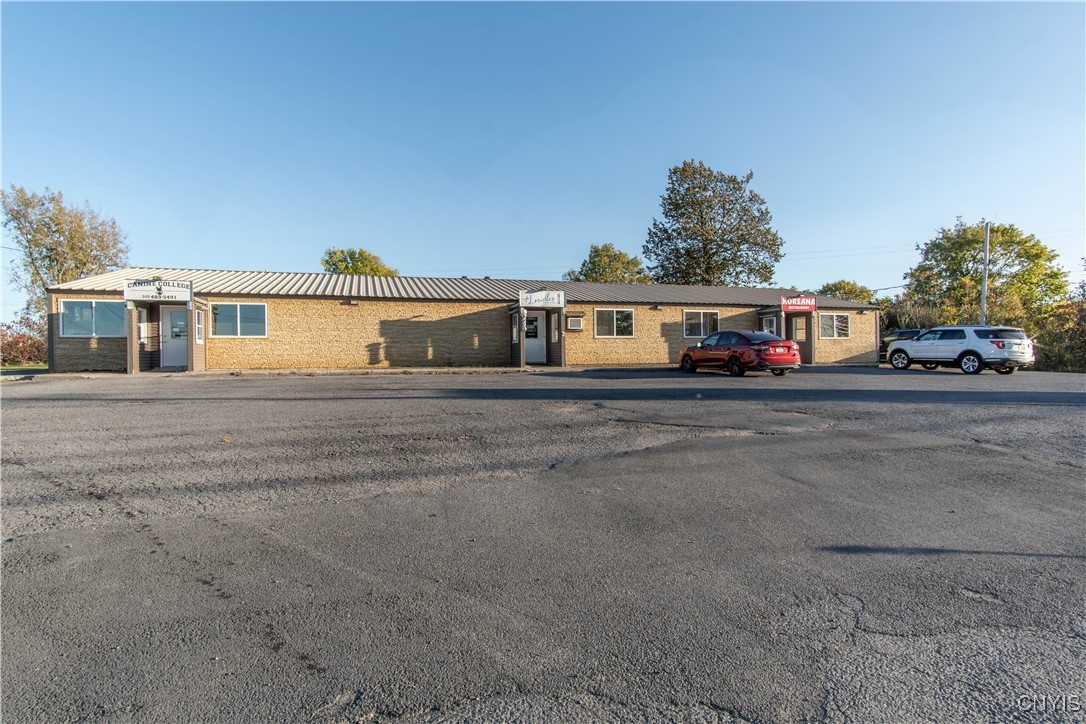 photo 3 : 26216-26220 Rt-283, Le Ray NY 13601