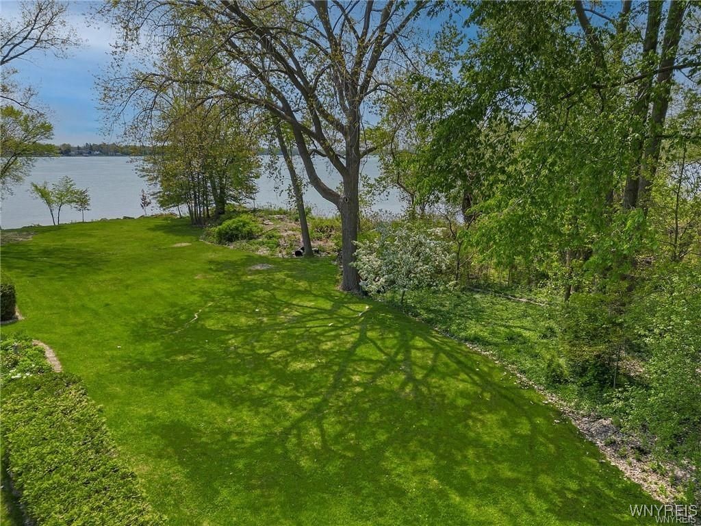 photo 2 : VL Wildwood Parkway, Wheatfield NY 14304