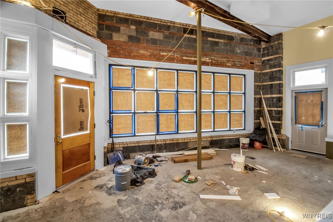 photo B2rZYNUzQF: 2073 Main Street, Buffalo NY 14208