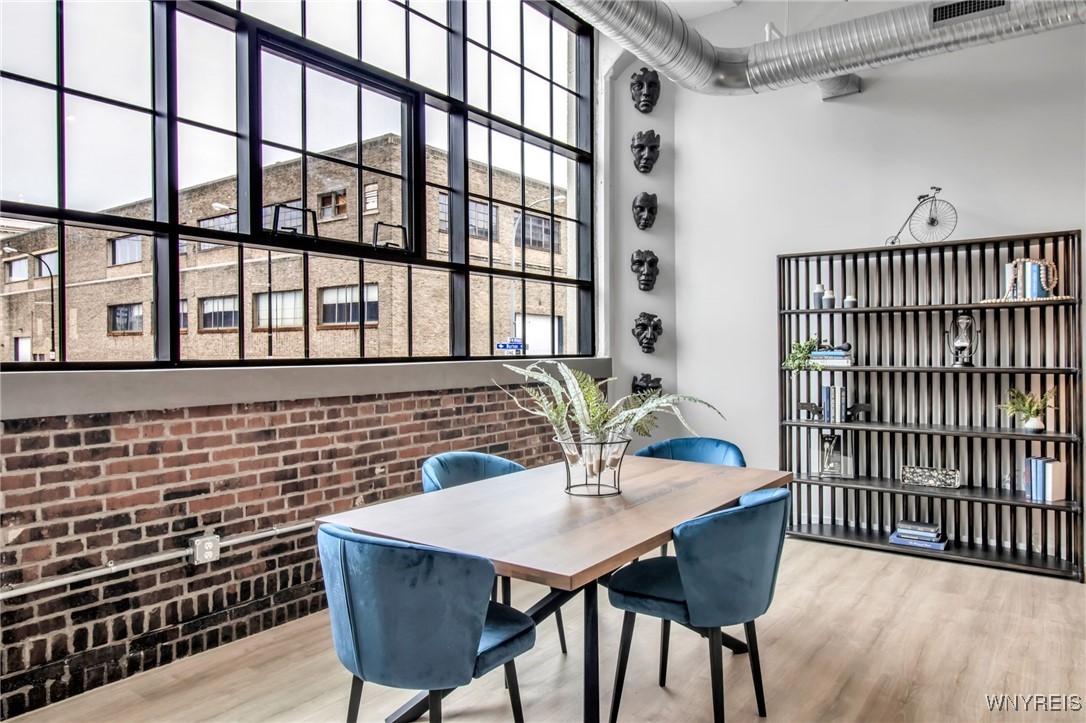 photo 3 : 628 Ellicott Street Studio-Loft, Buffalo NY 14203