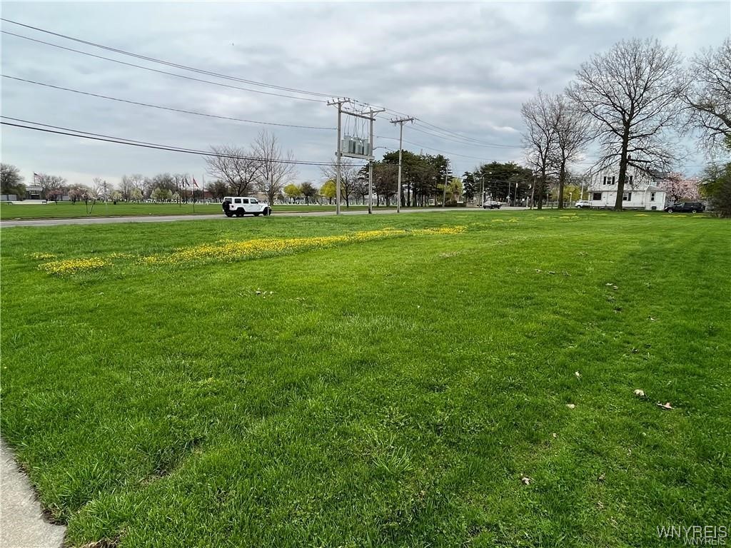 photo undefined: 3303 Pine Avenue, Niagara Falls NY 14301